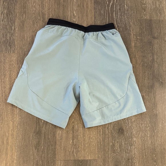 Adidas Men's Light Gray Athletic Shorts - Picture 3 of 4